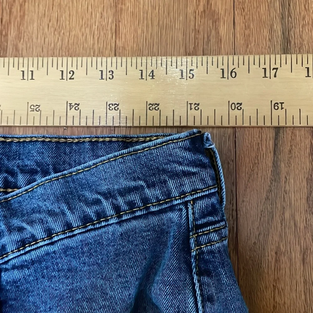 Levi’s 505 Tag Size 34 x 33 Blue Jeans Five Pocket Zip Fly Straight Leg Mid Rise - Picture 6 of 13